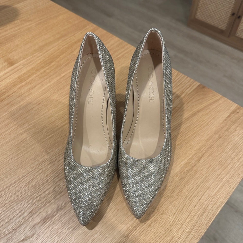 COACH Addie Pump Gold Glitter Heels - Picture 6 of 9
